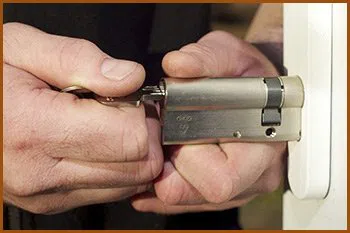 Interstate Locksmith Shop New York, NY 212-659-0027 - 2-local-locksmit